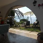 Luisa Sul Mare Bed and Breakfast