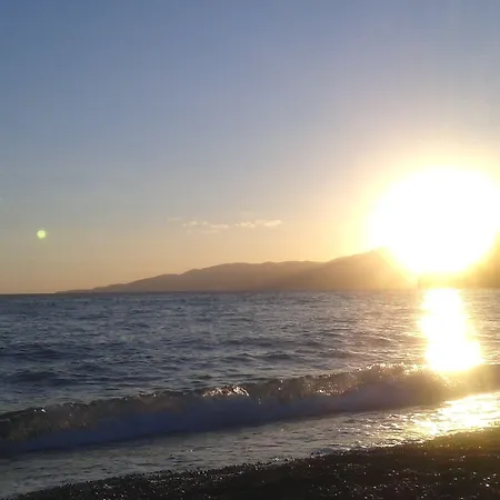 Bed & Breakfast Luisa Sul Mare 3*